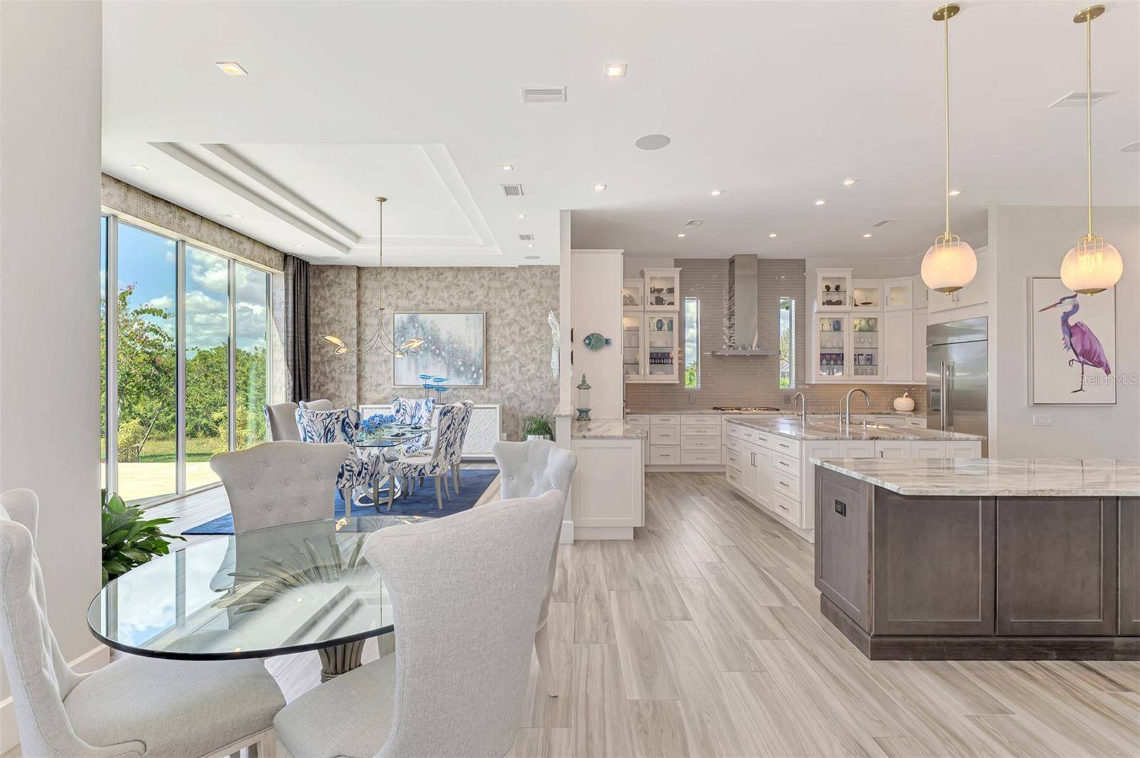 RIVERWOOD - Residential