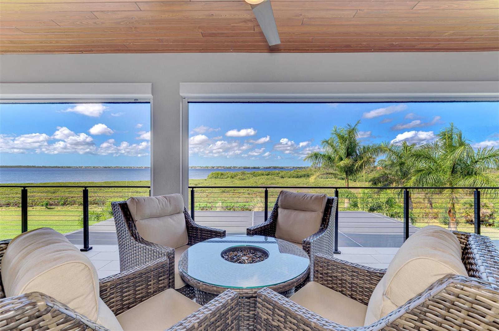 RIVERWOOD - Residential