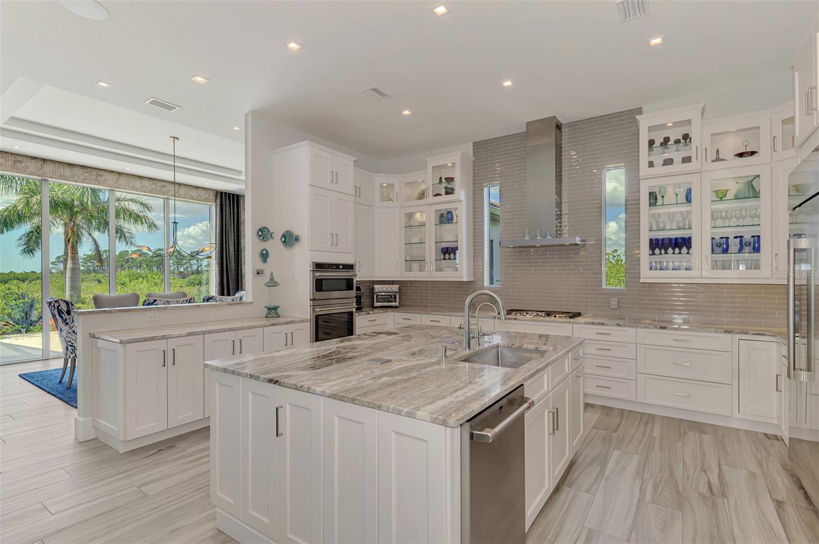 RIVERWOOD - Residential