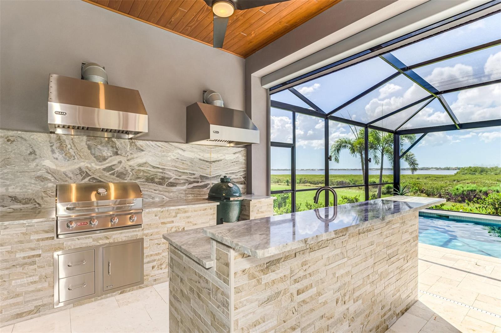 RIVERWOOD - Residential