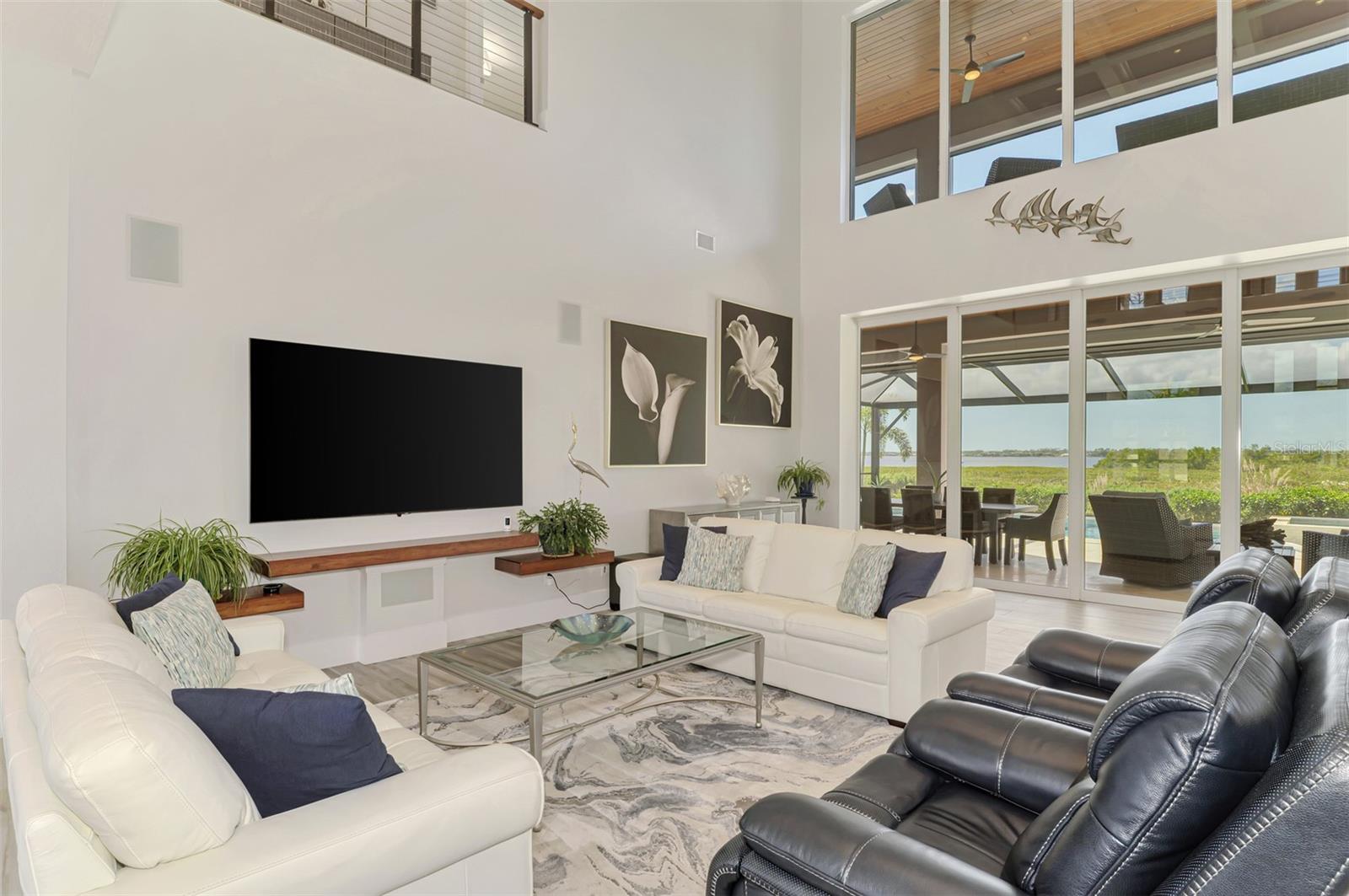 RIVERWOOD - Residential