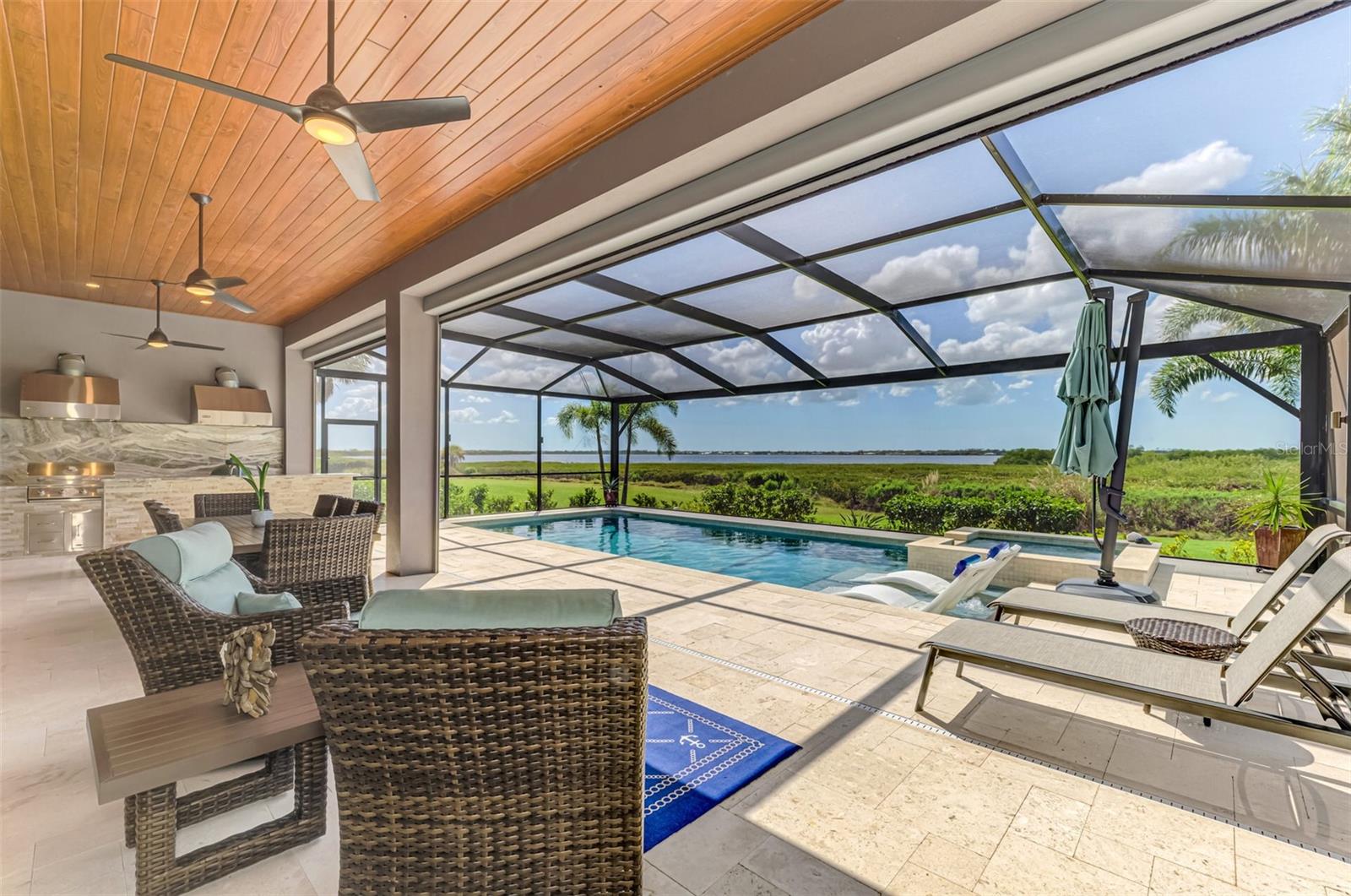 RIVERWOOD - Residential