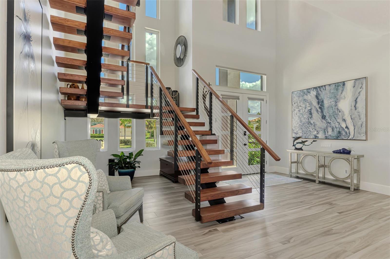 RIVERWOOD - Residential