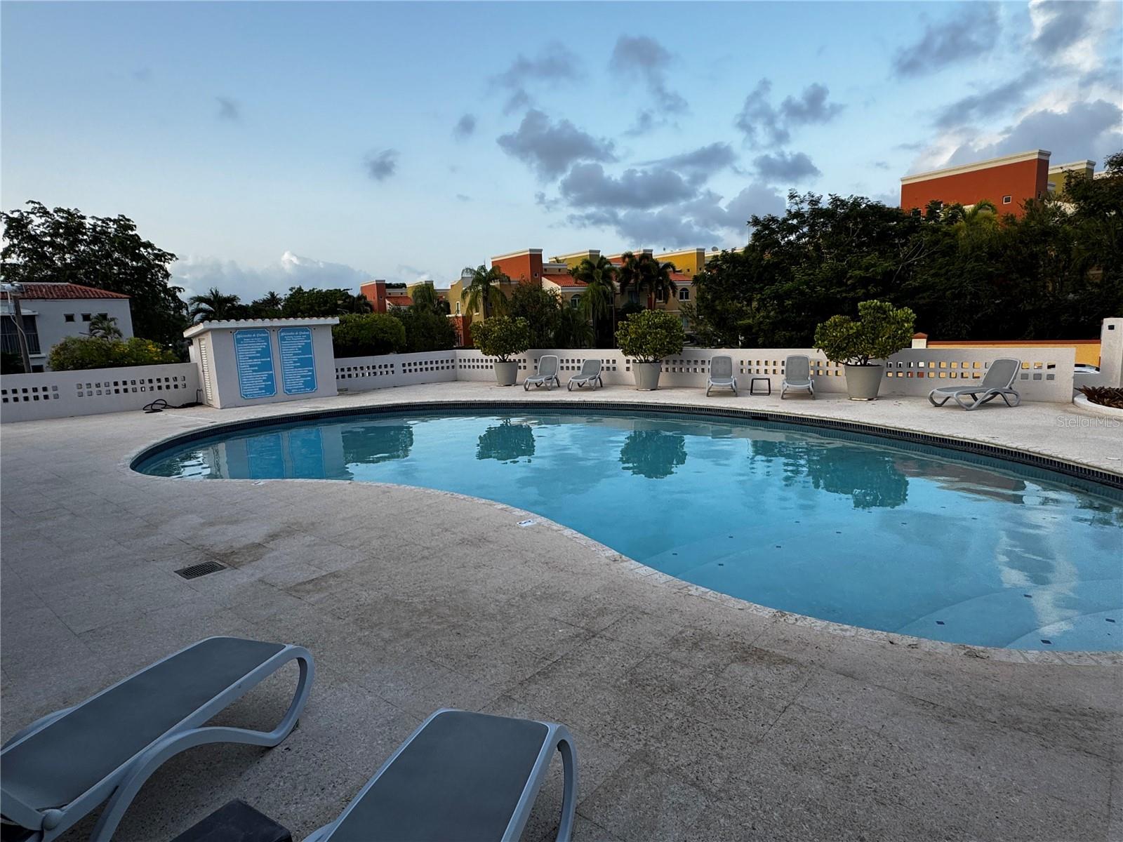 CANDELERO ABAJO - Residential