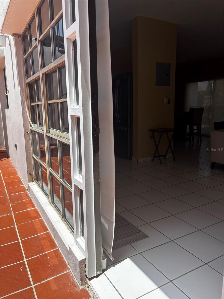 CANDELERO ABAJO - Residential