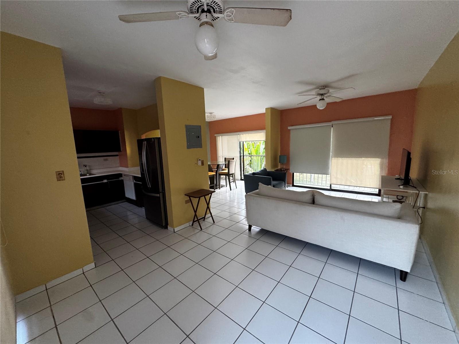 CANDELERO ABAJO - Residential