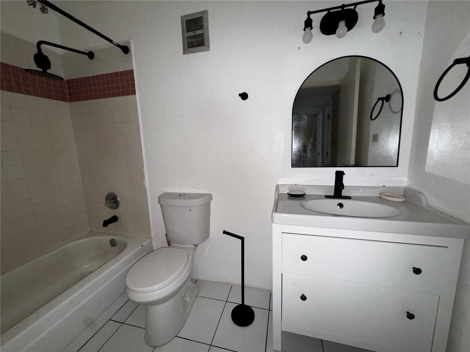 CANDELERO ABAJO - Residential