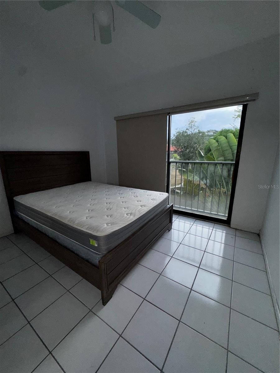 CANDELERO ABAJO - Residential