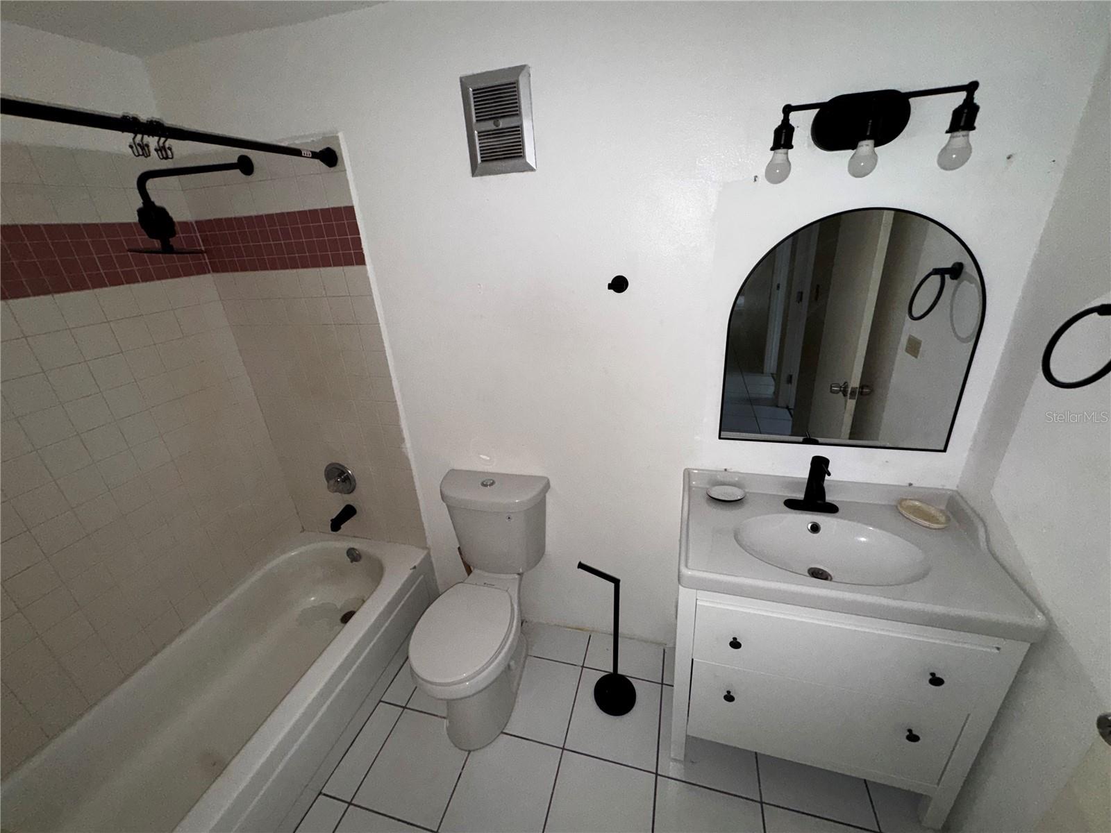 CANDELERO ABAJO - Residential