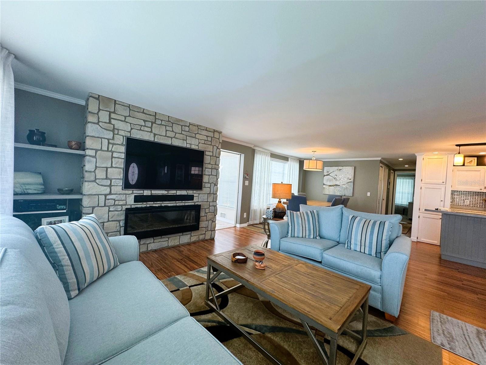 HAWTHORNE AT LEESBURG A COOP - Residential