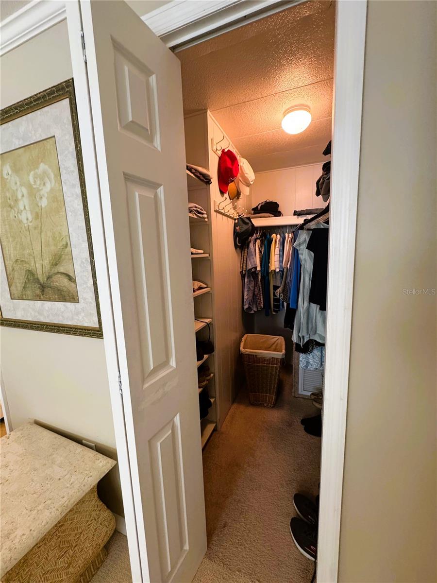 HAWTHORNE AT LEESBURG A COOP - Residential