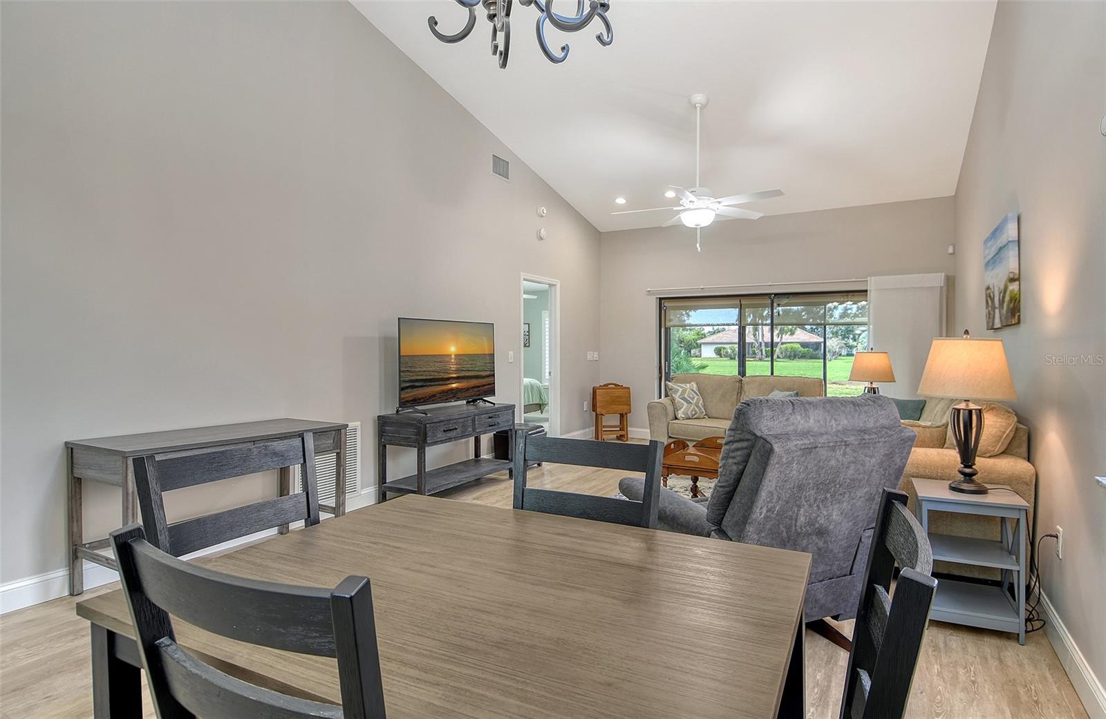 WOODLAND GREEN - Residential