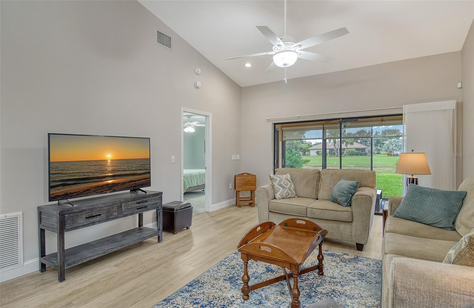 WOODLAND GREEN - Residential