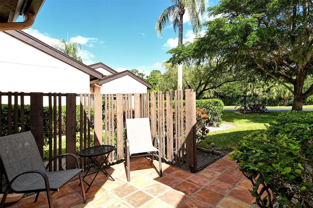 34243 - Sarasota community | Sarasota Real Estate 38 Photo of 6261 Timber Lake Drive #F6, Sarasota, FL 34243 (MLS # A4669385)