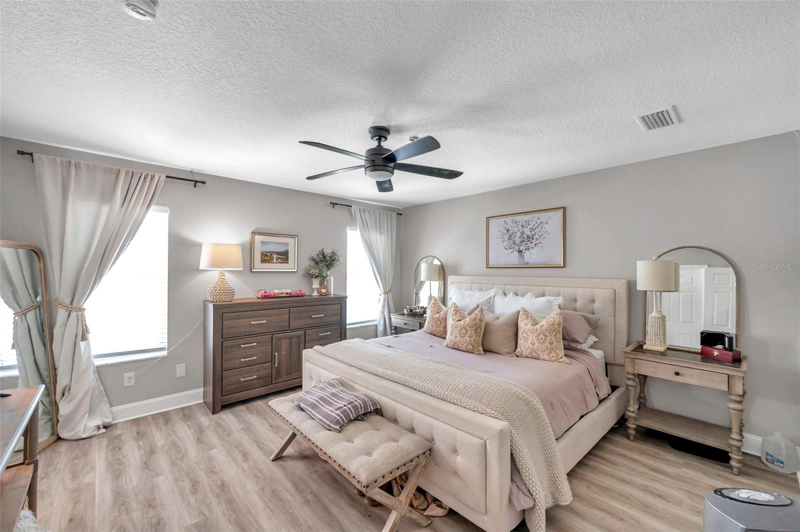 BAYOU VILLAGE - Residential Lease