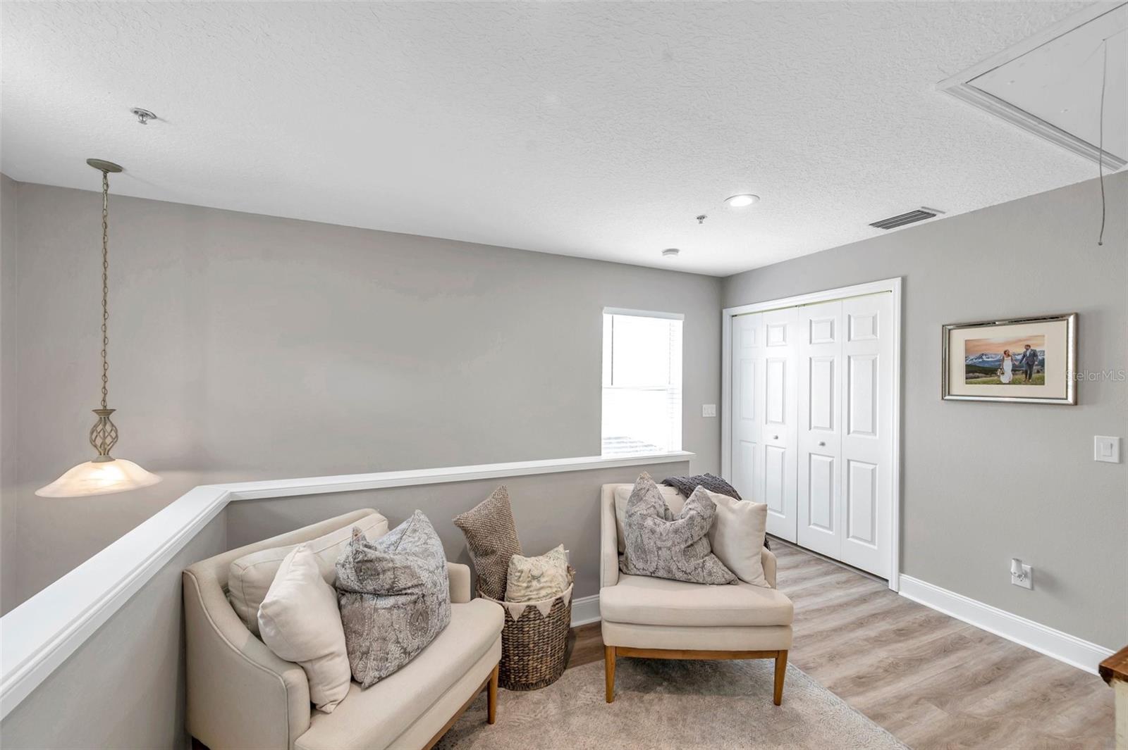 BAYOU VILLAGE - Residential Lease