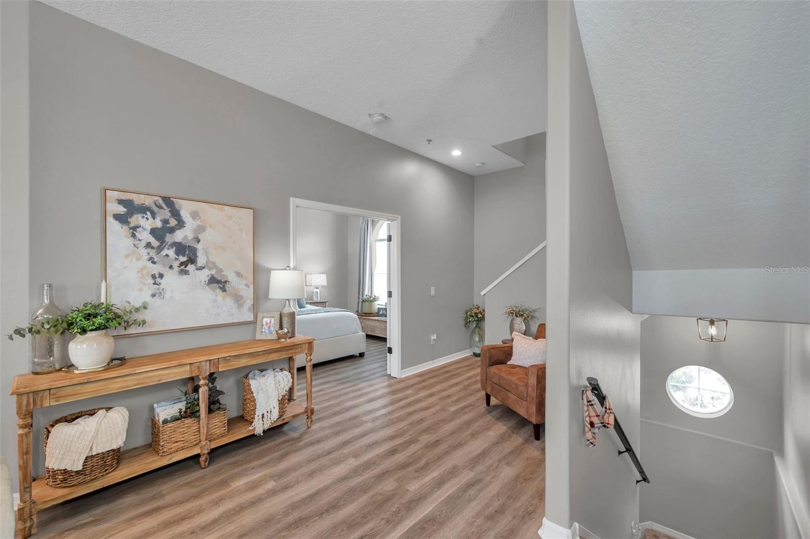 BAYOU VILLAGE - Residential Lease