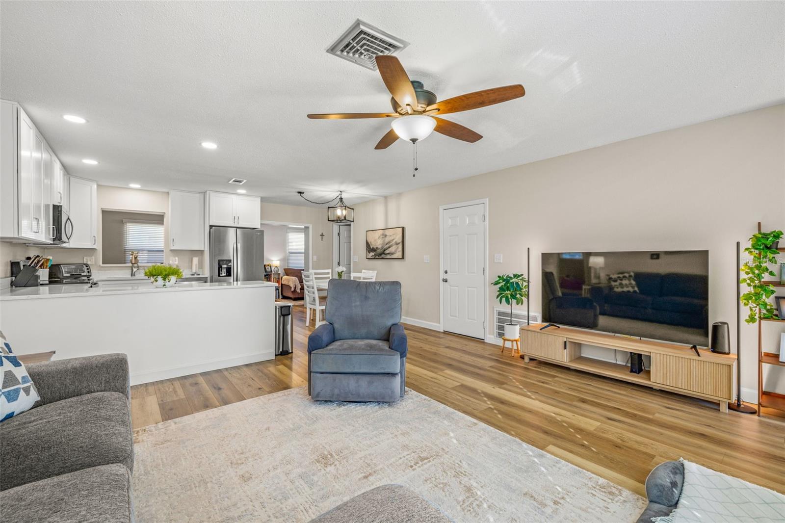 BAYWOOD VILLAGE - Residential