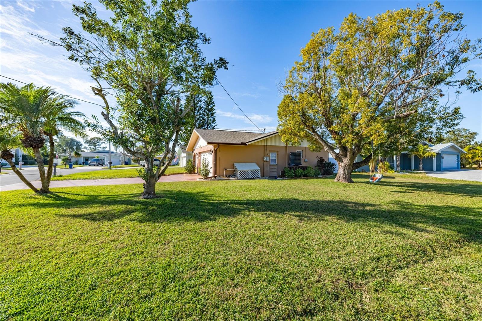 BAYWOOD VILLAGE - Residential