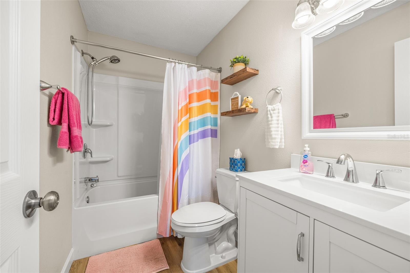 BAYWOOD VILLAGE - Residential