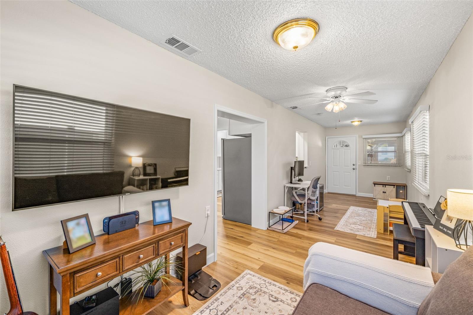 BAYWOOD VILLAGE - Residential