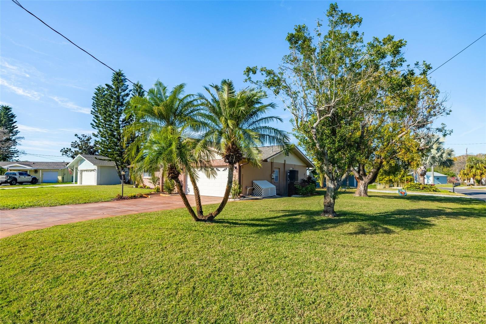 BAYWOOD VILLAGE - Residential