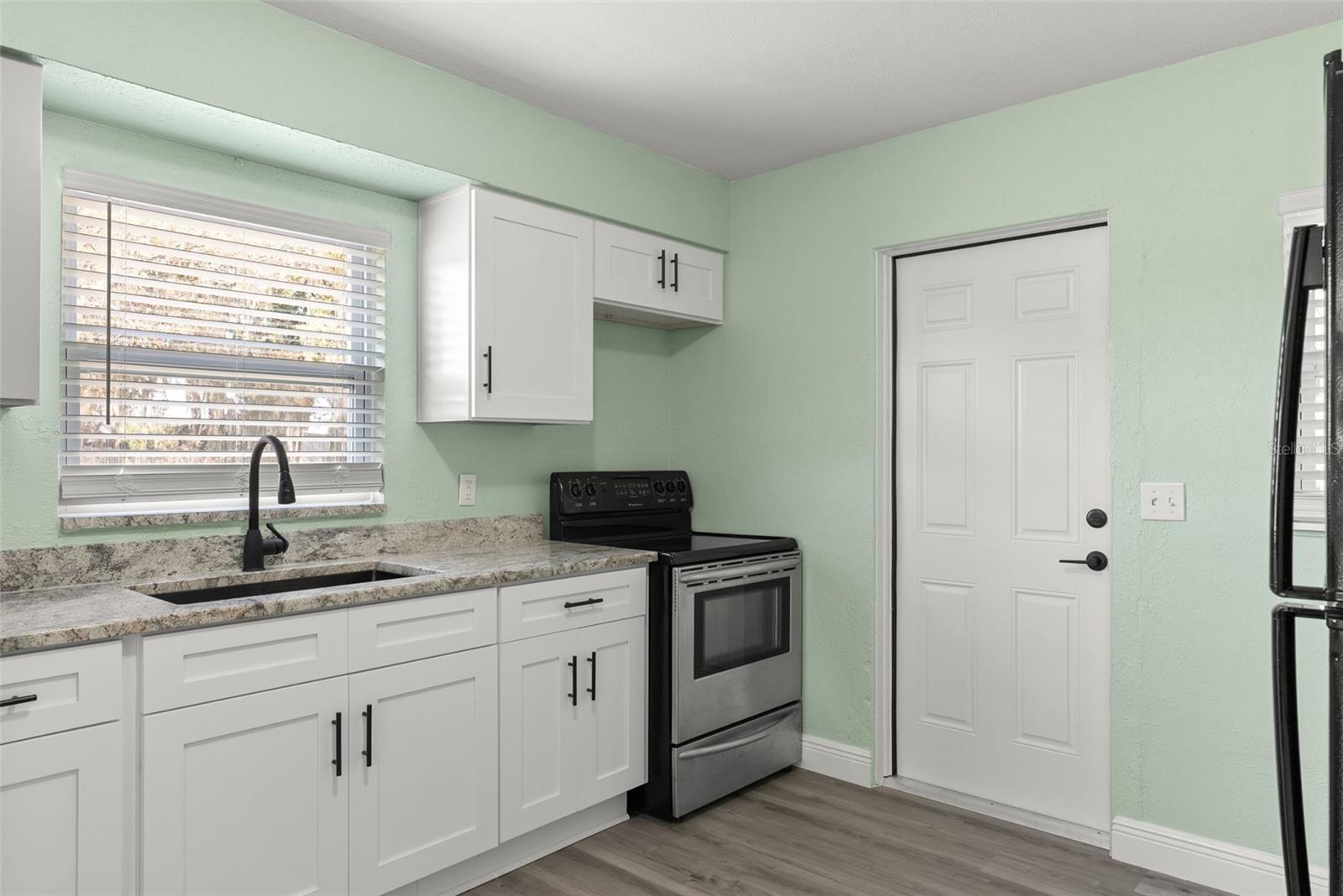 LAKE SHIPP HEIGHTS - Residential