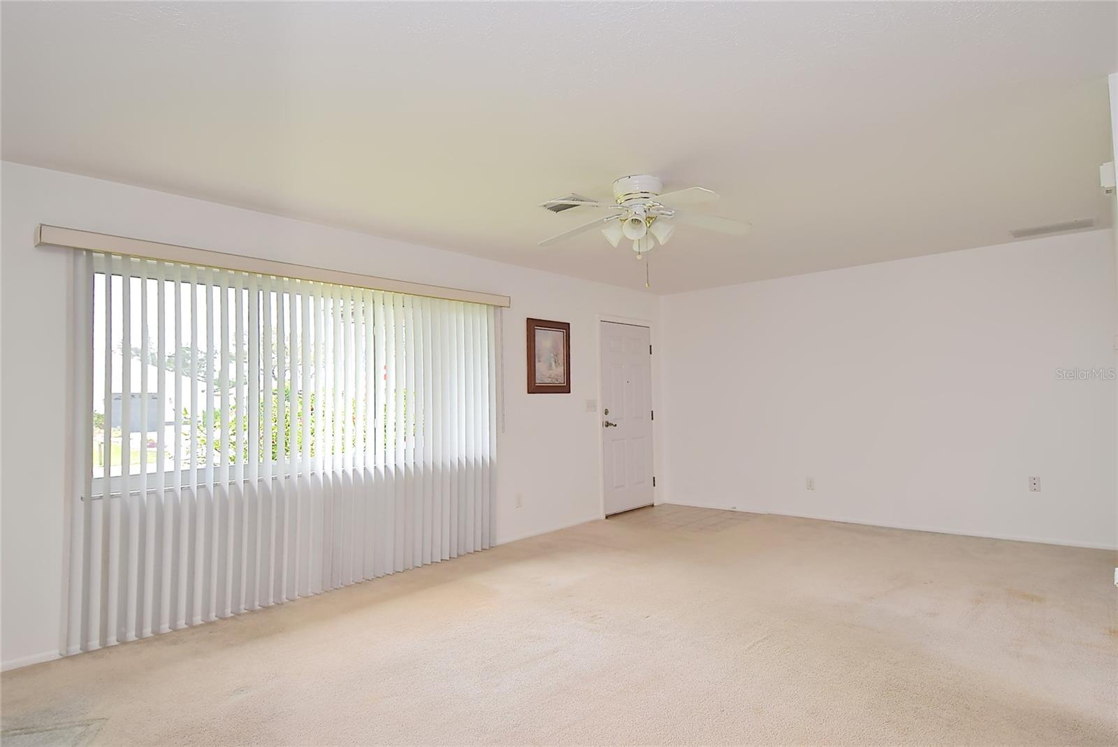 1290 LEEWARD ROAD
