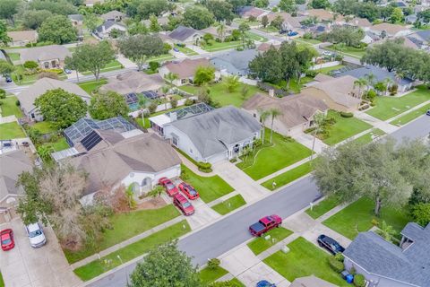 A home in VALRICO