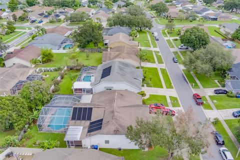 A home in VALRICO