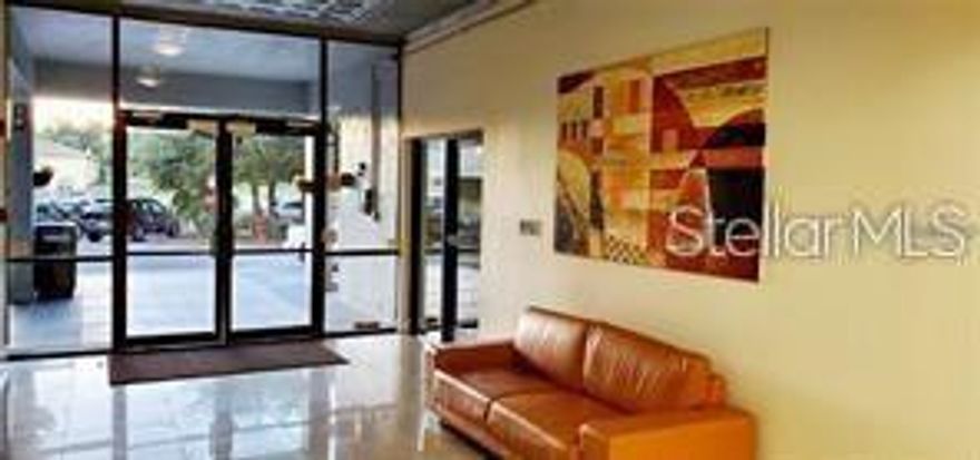 Contemporary condo with granite counter kitchen and bamboo wood floors. Master bedroom has a walk in closet and ensuite bathroom. In unit washer/dryer. Lots of storage space. Split plan with bedrooms on each side of the living room/kitchen. Complex has party room, exercise gym and pool next to a small lake. Tampa and St Pete 30 minutes away. Downtown Clearwater 5 minutes. #1 rated Clearwater Beach is 10 minutes away, Tampa International Airport 30 minutes by car. Great location!!