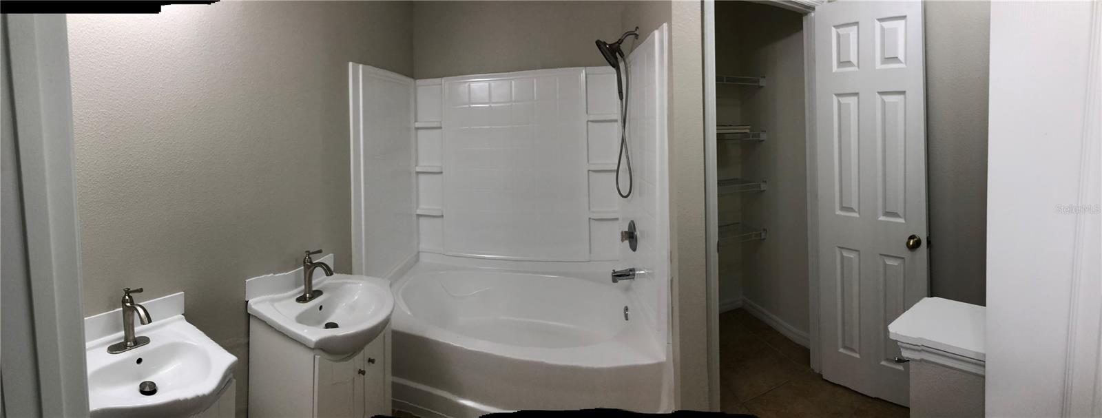 WATERFORD TRLS PH 02 - Residential