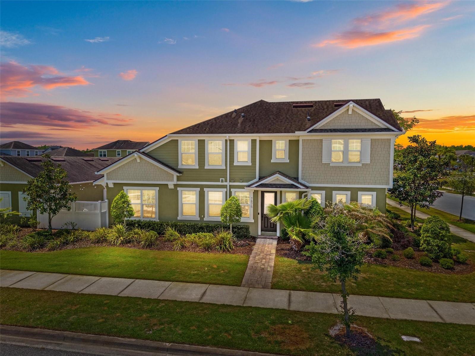 RANDAL PARK - Residential