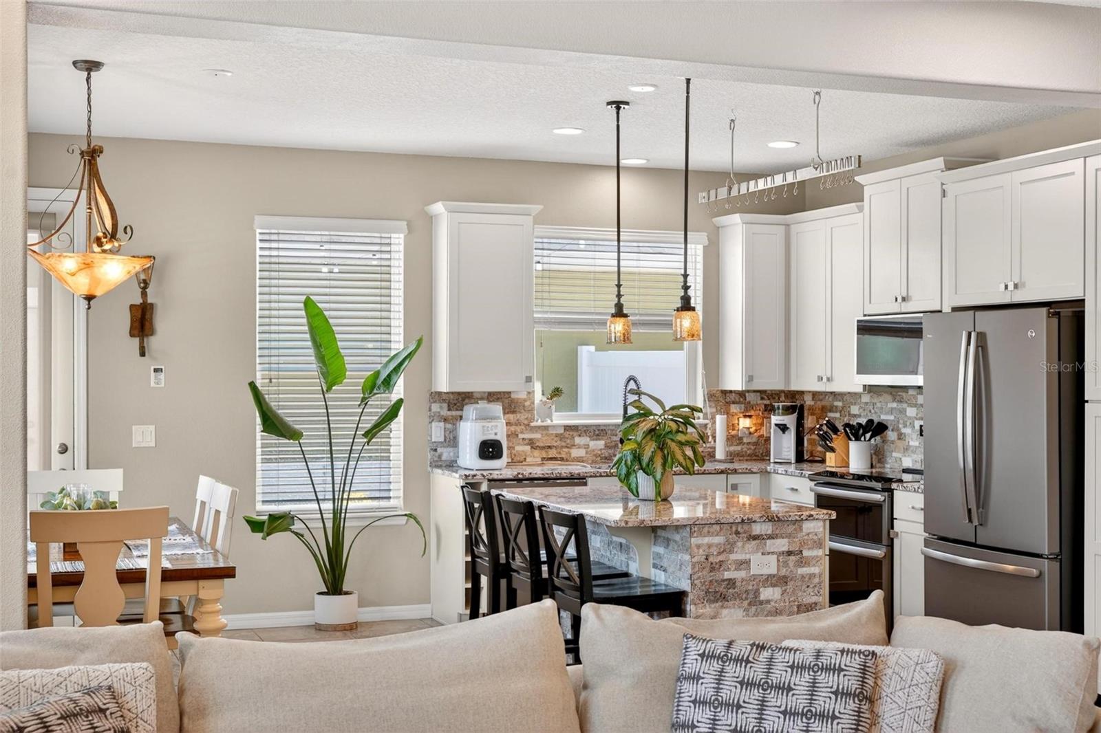 RANDAL PARK - Residential