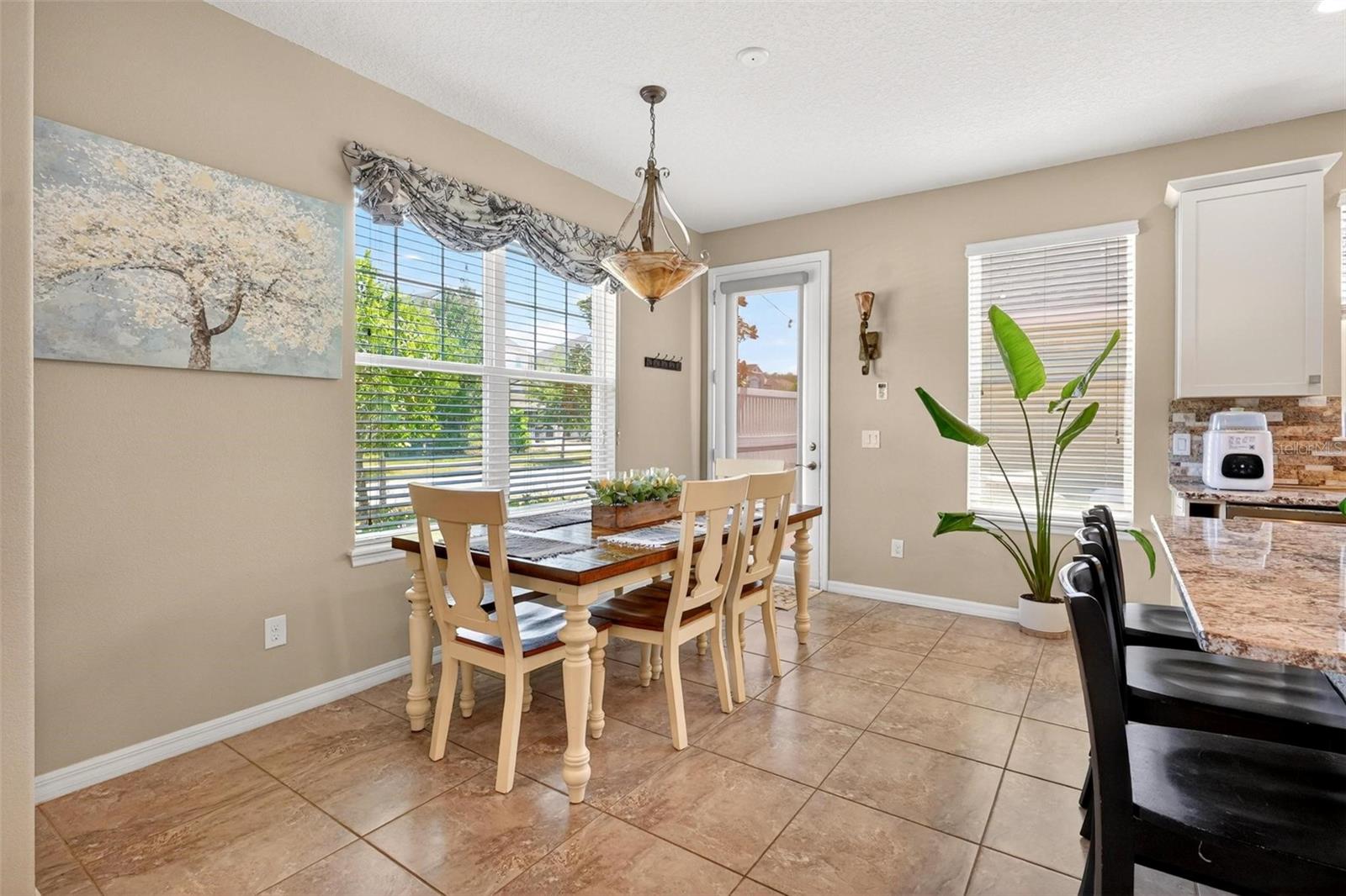 RANDAL PARK - Residential