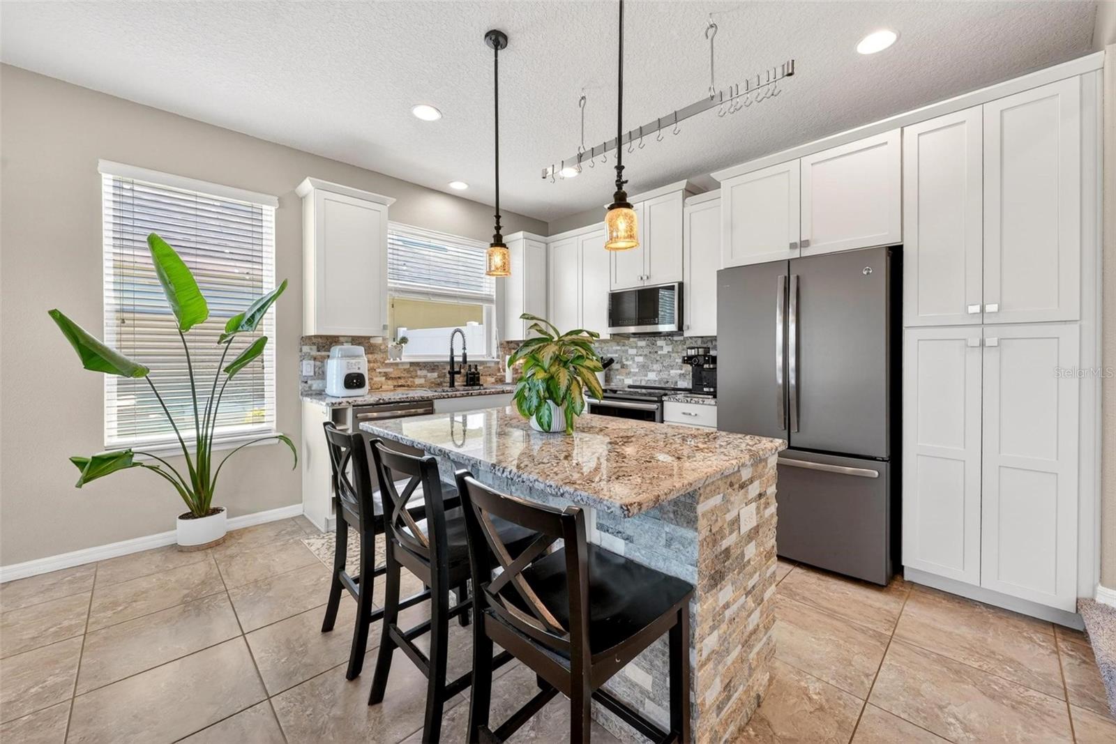 RANDAL PARK - Residential