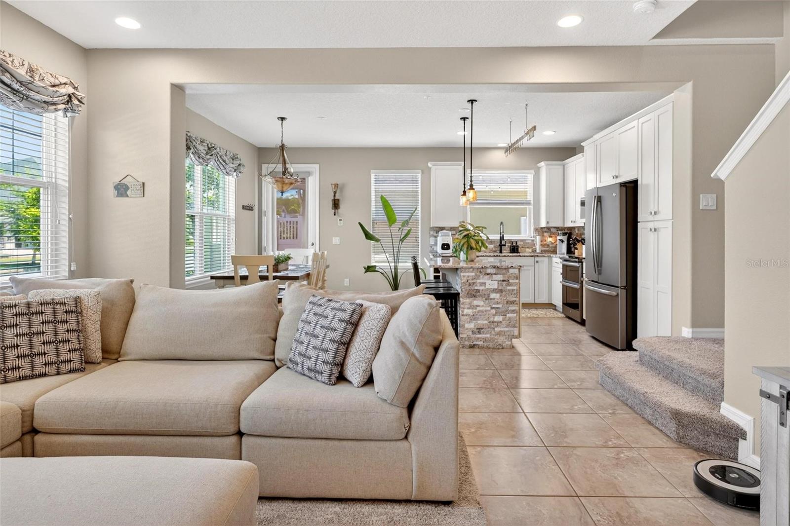 RANDAL PARK - Residential