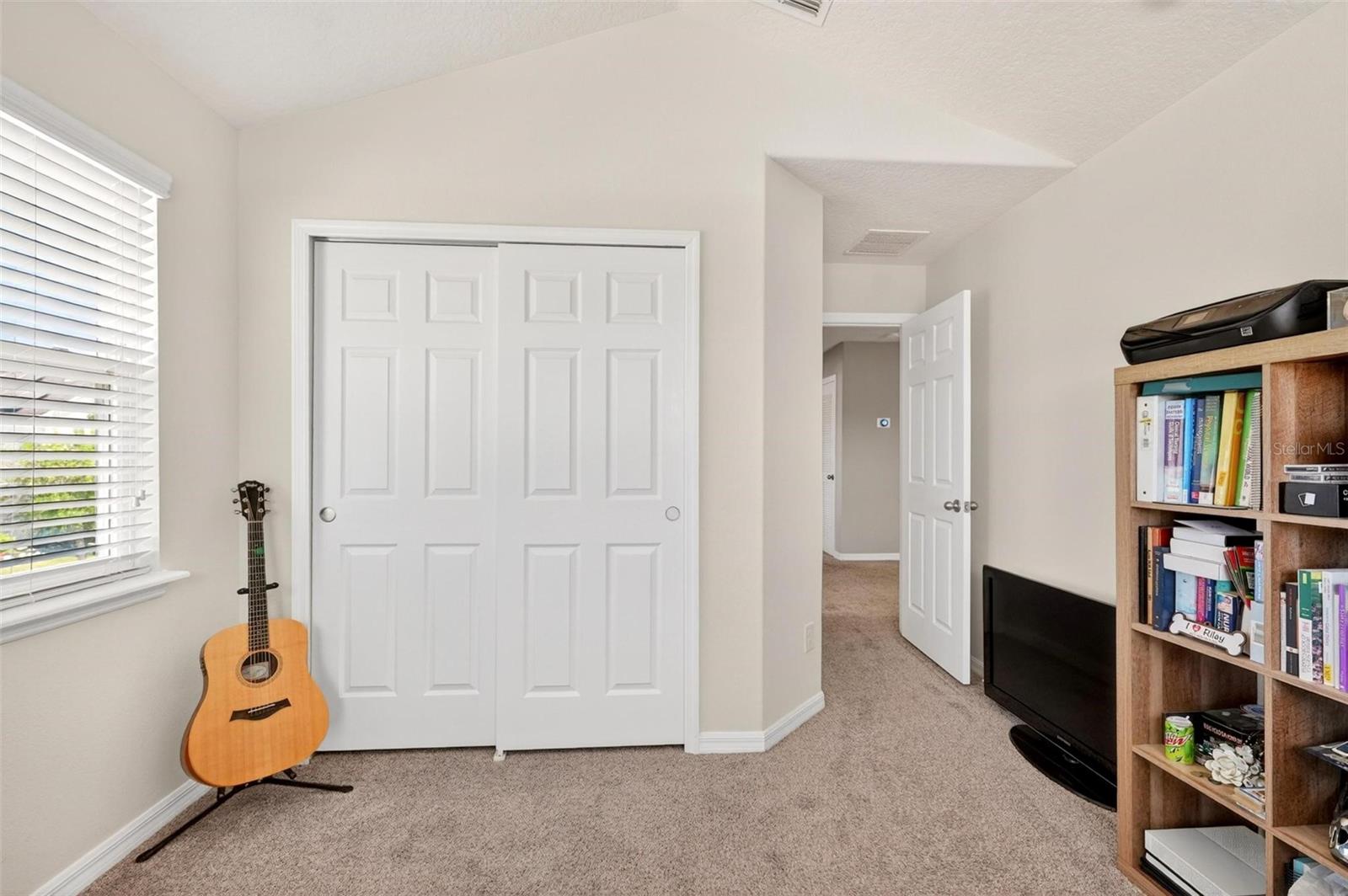 RANDAL PARK - Residential