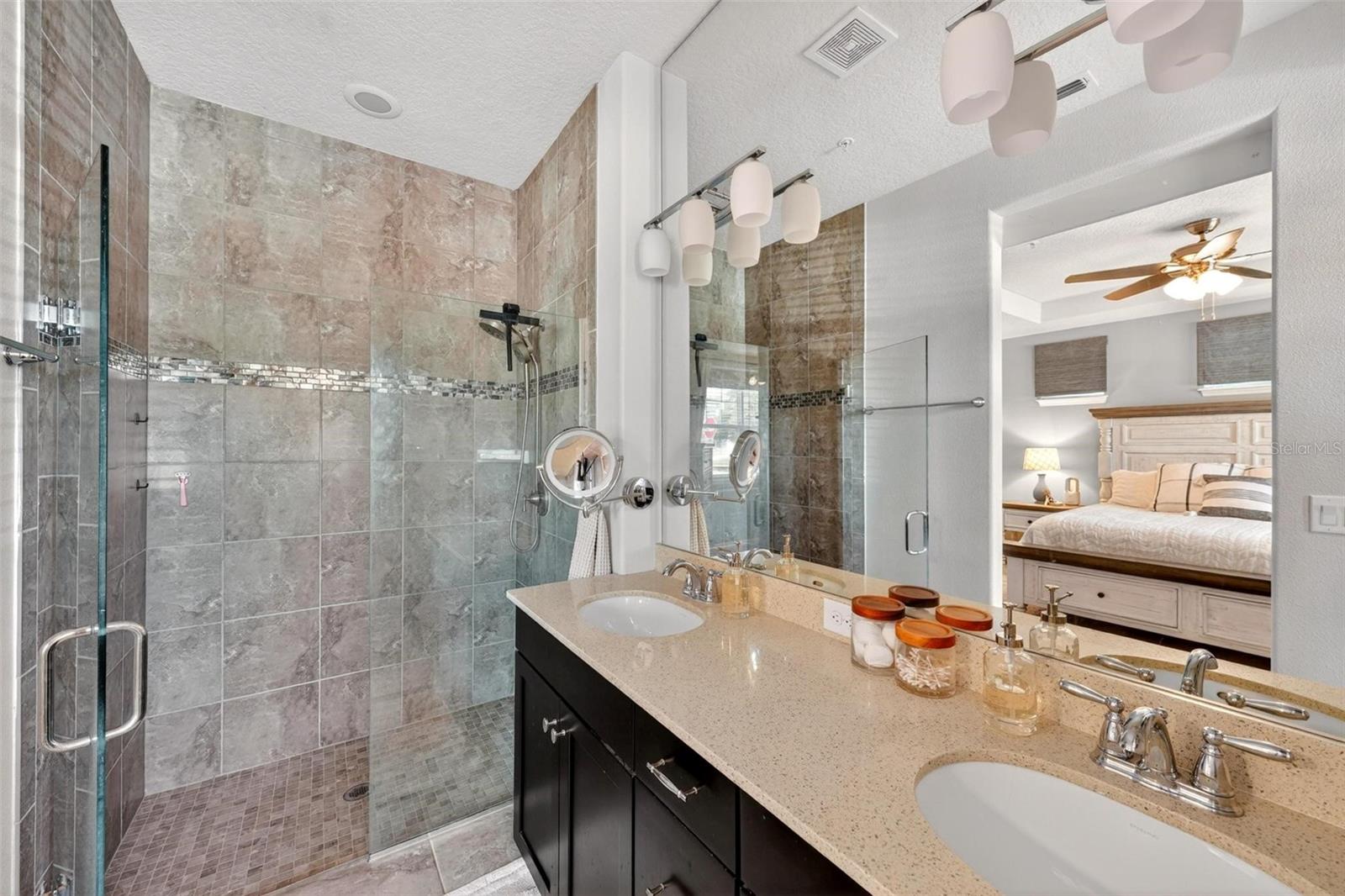 RANDAL PARK - Residential