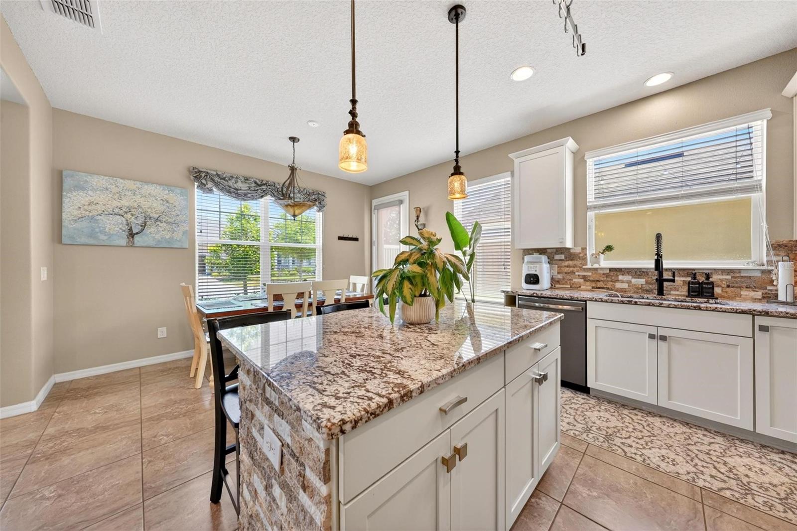 RANDAL PARK - Residential