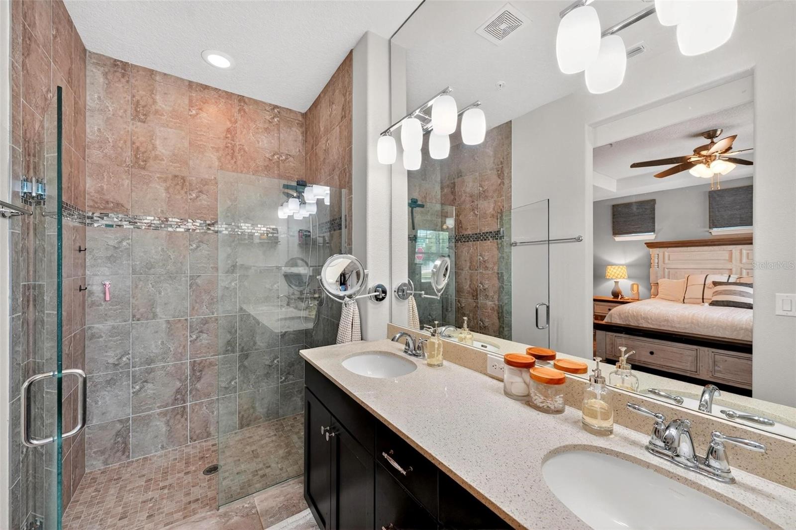 RANDAL PARK - Residential