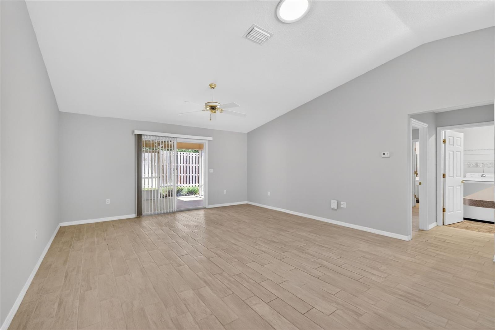 SPRUCE CREEK GOLF AND  COUNTRY CLUB - Residential