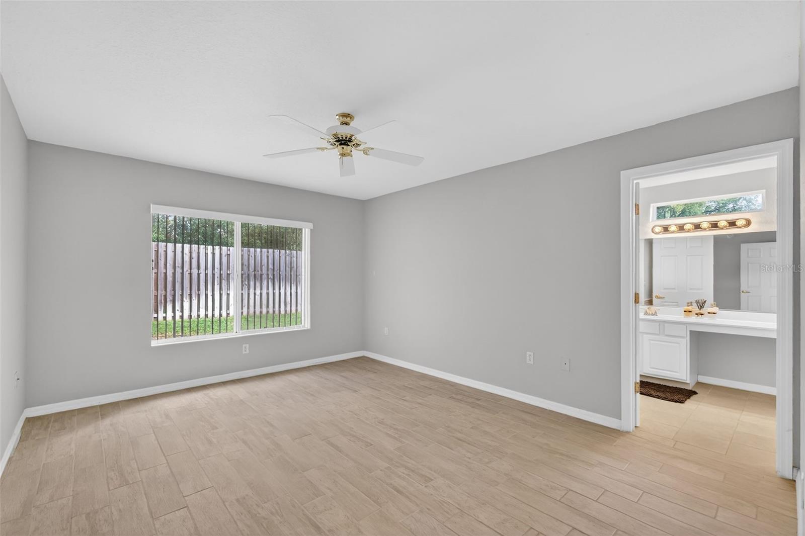 SPRUCE CREEK GOLF AND  COUNTRY CLUB - Residential