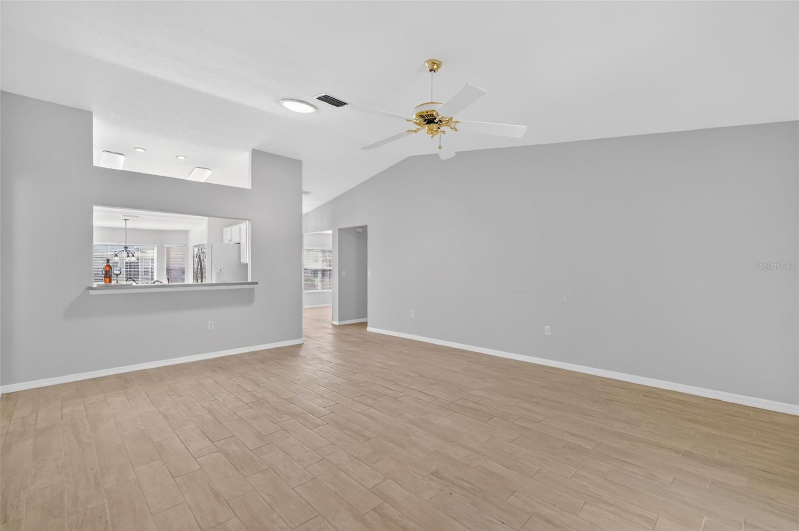 SPRUCE CREEK GOLF AND  COUNTRY CLUB - Residential