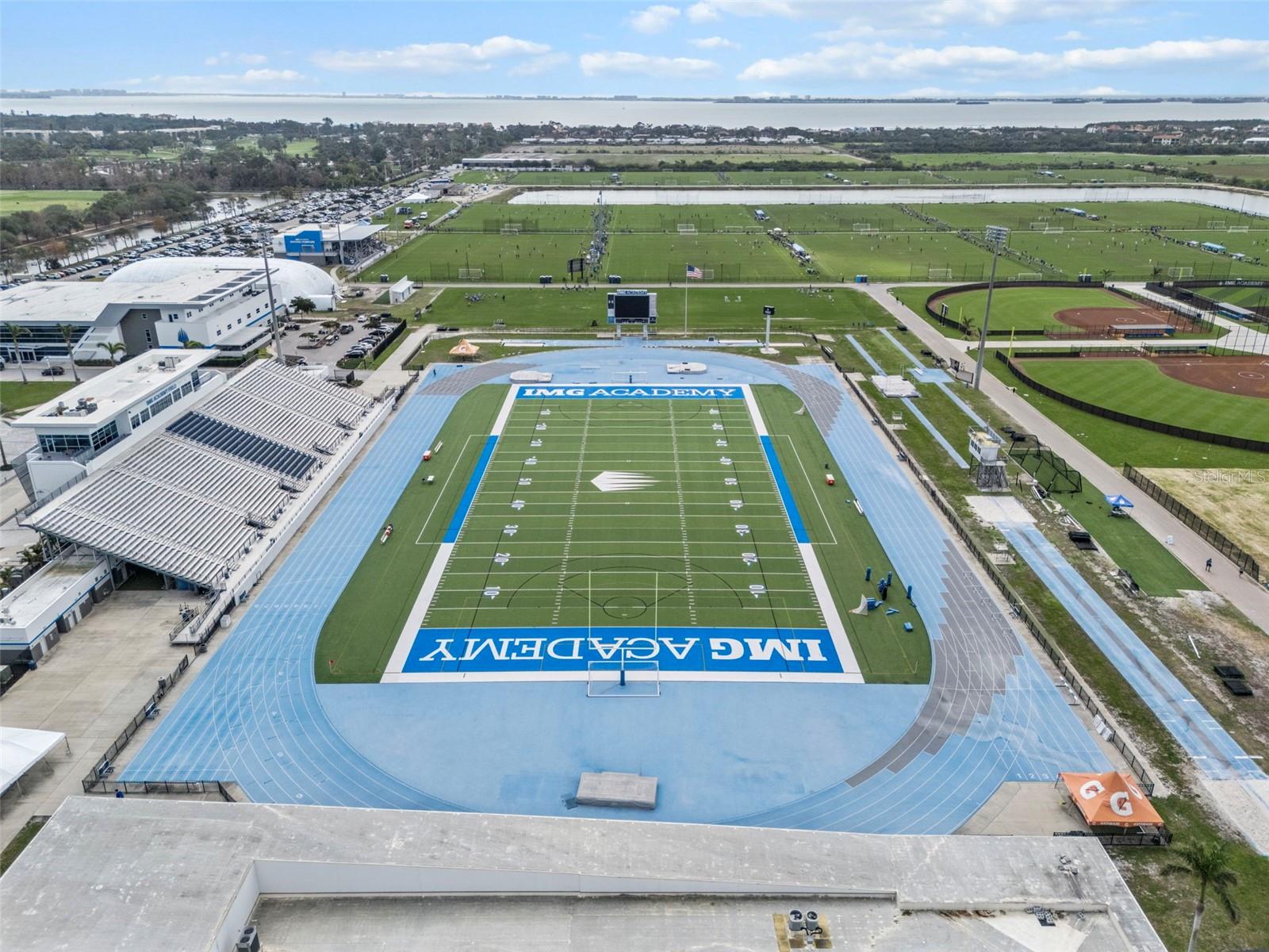 SOUTHWINDS AT FIVE LAKES PH A,6,7,8&11 - Residential