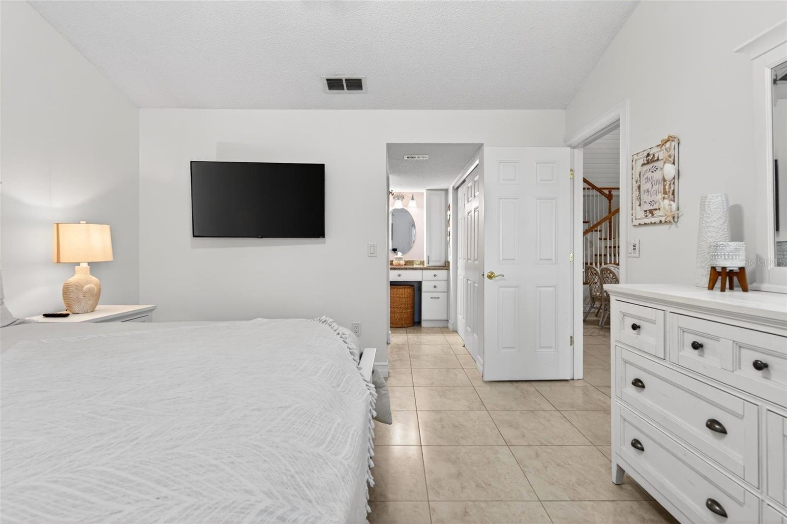 SOUTHWINDS AT FIVE LAKES PH A,6,7,8&11 - Residential