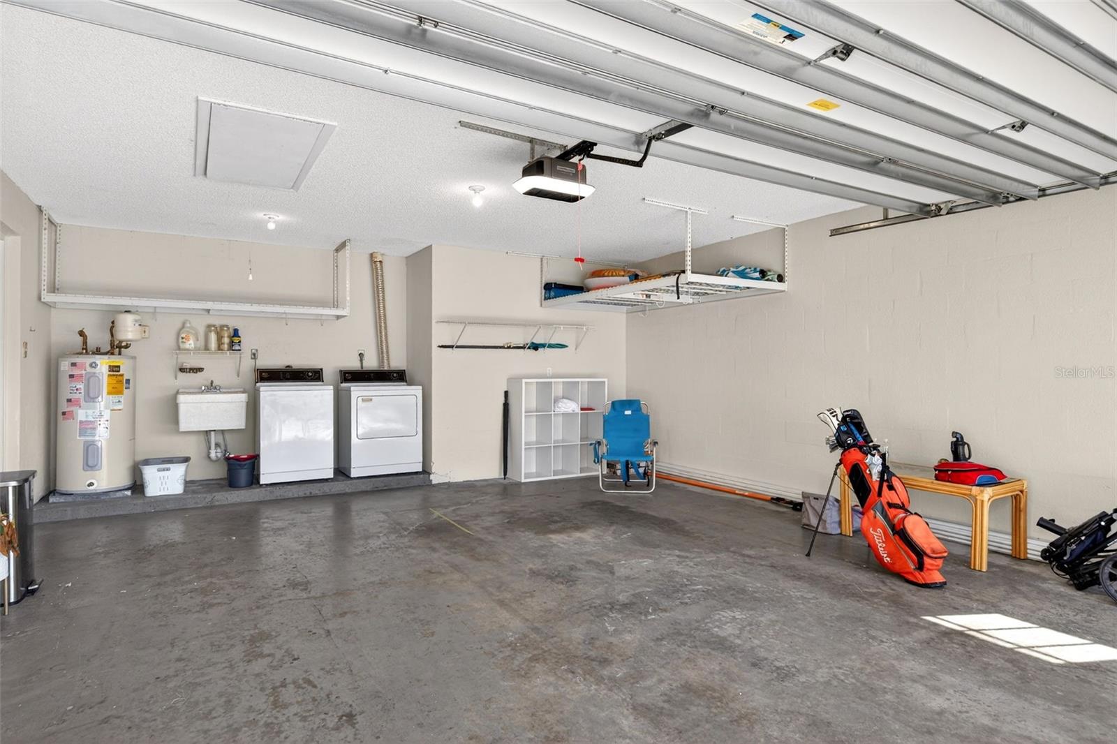 SOUTHWINDS AT FIVE LAKES PH A,6,7,8&11 - Residential