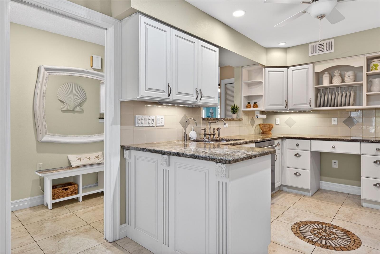 SOUTHWINDS AT FIVE LAKES PH A,6,7,8&11 - Residential