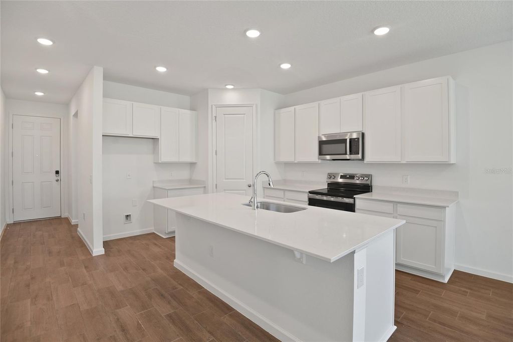 Photo of 5135 Kinsley Drive, Winter Haven, FL 33884 (MLS # S5127745)