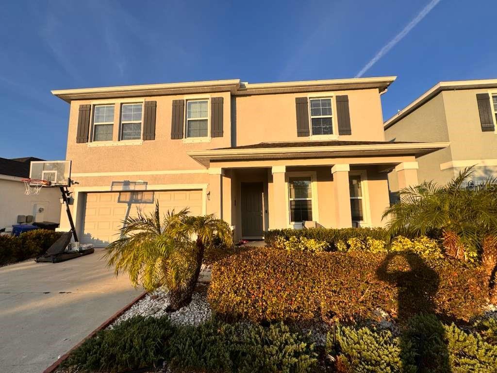 CORNERGATE SUB - Residential Lease